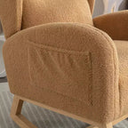 Fauteuil à bascule en tissu Teddy avec pieds en bois de hêtre, ivoire