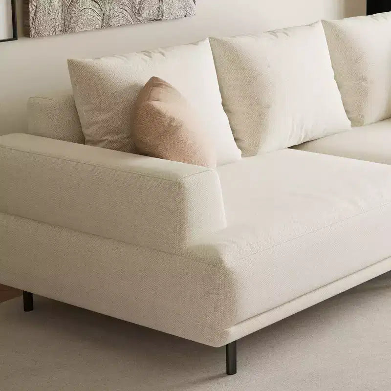 Canapé moderne en tissu coton-lin respirant, structure en bois massif, coussin d'assise en éponge haute élasticité, beige clair