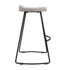 Tabouret de bar 61 cm, hauteur comptoir, sans dossier, assise de selle en manguier blanchi, base en métal noir, blanc/noir