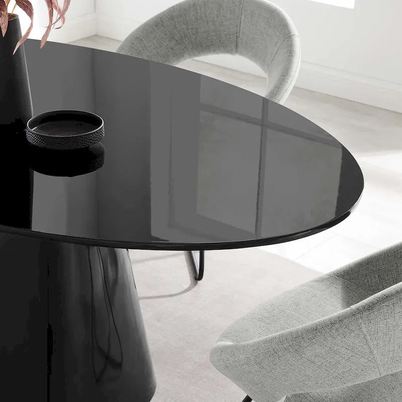 Fournir une table de salle à manger ovale 75