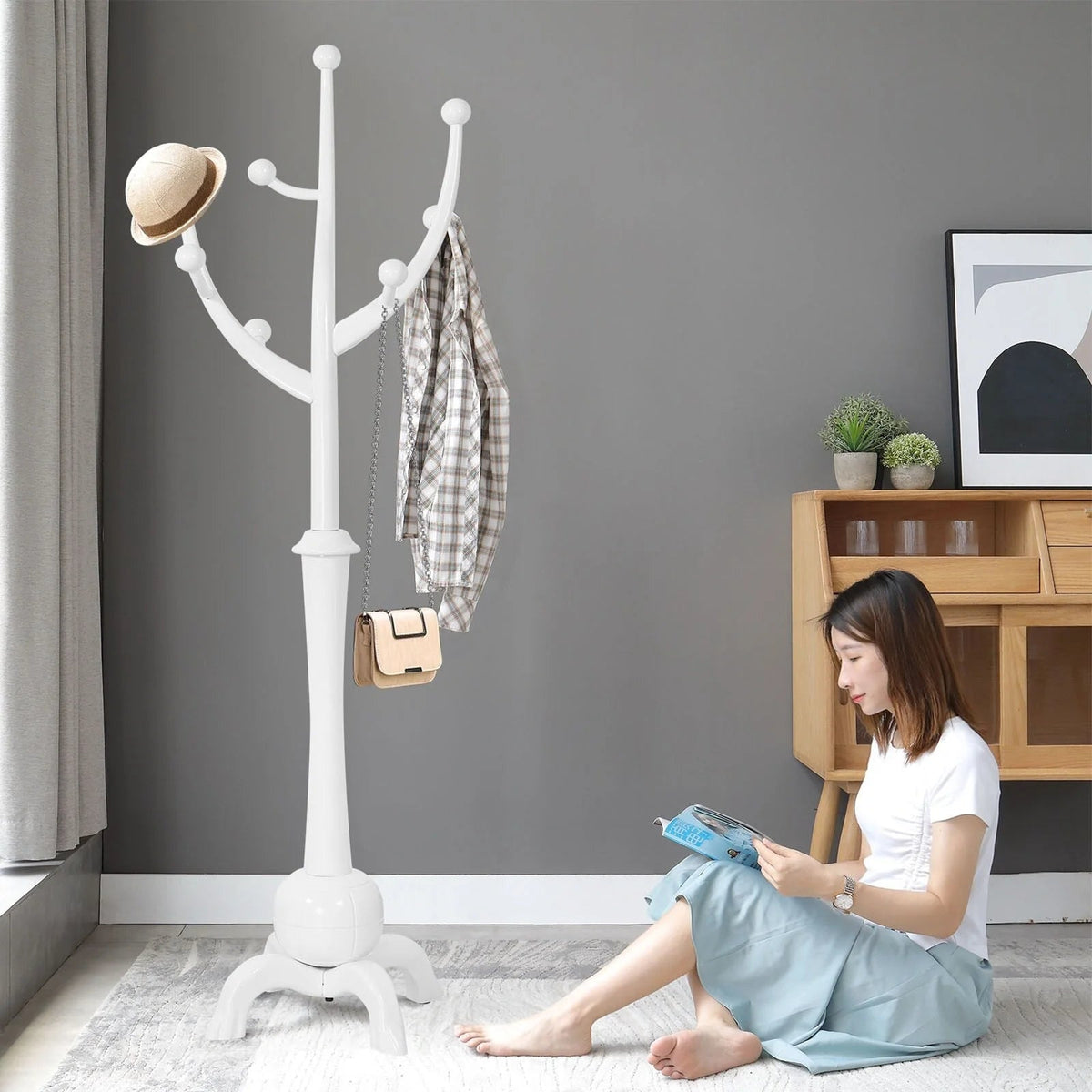 Porte-manteau sur pied en bois d'hévéa forme branche d'arbre avec 8 crochets - 24,5 L x 70,87 H
